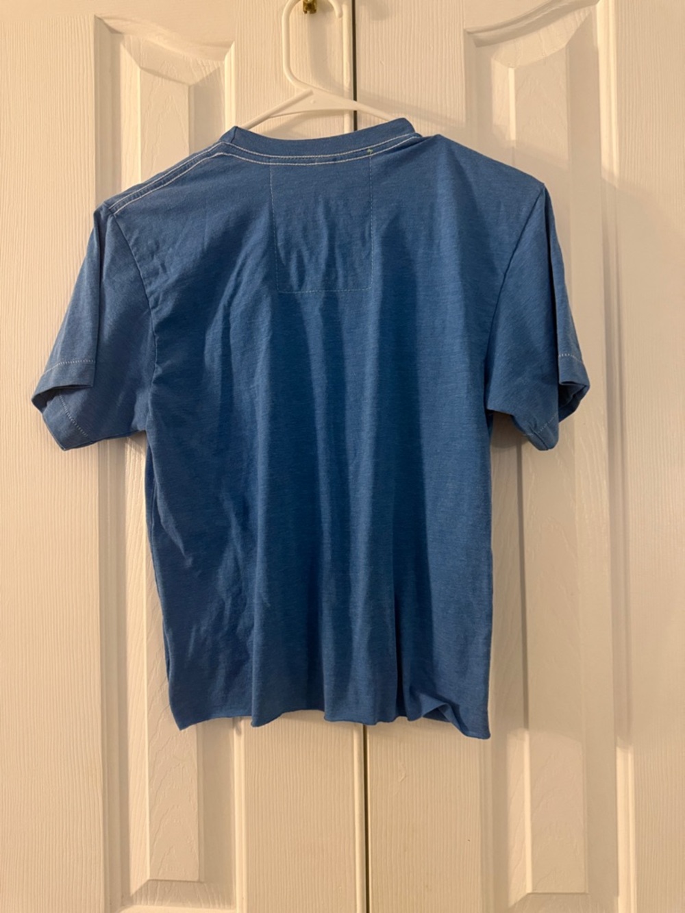 Aviator Nation Sky Blue Tee with Rainbow Patch Small - Picture 6 of 6